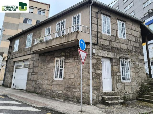 Casa en venta en A Moureira, Pontevedra