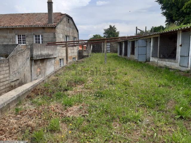 Casa en venta en Lourizán, Deza