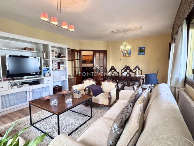 Casa en venta en Pontevedra, O Rial