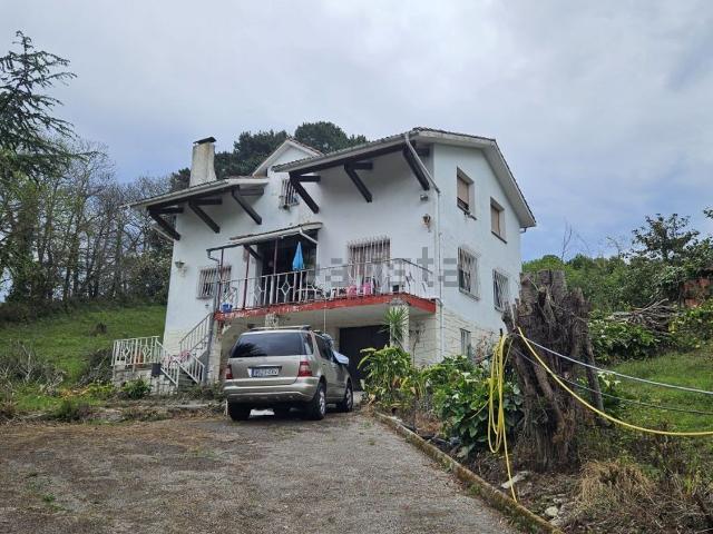 Casa en venta en Gijón, Piñera