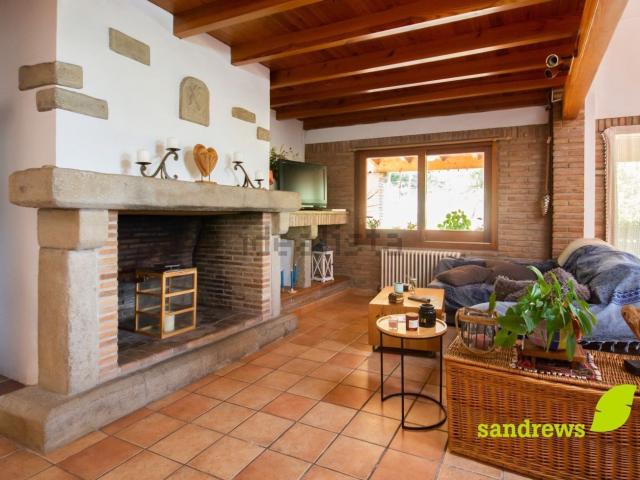 Casa en venta en Porqueres, Porqueres