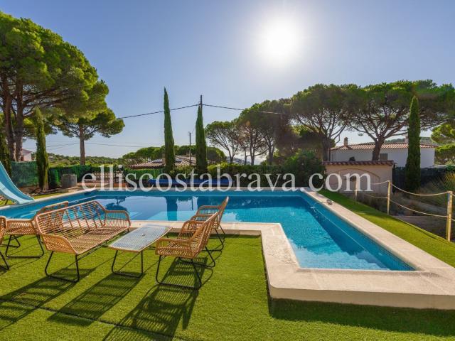 Casa en venta en Alt Empordà, Catalunya