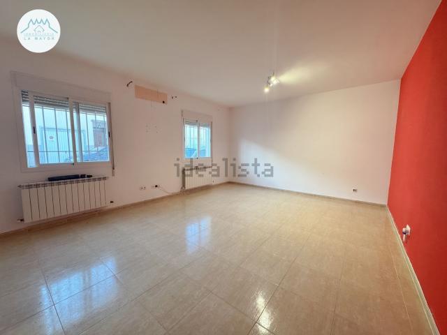 Casa en venta en Pozuelo De Calatrava, Castilla-La Mancha