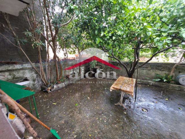 Casa en venta en Pozuelo de Zarzón, Cáceres