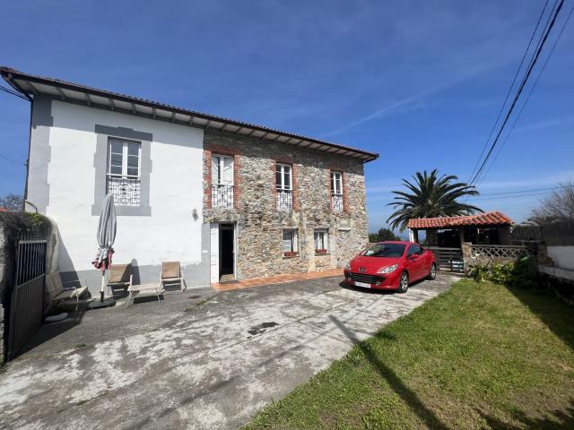 Casa en venta en Pravia, Somáu