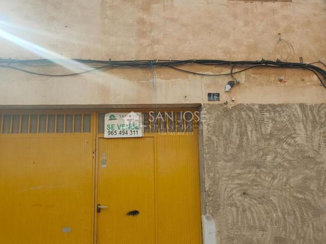 Casa en venta en el Vinalopó Mitjà / El Vinalopó Medio, Valencia
