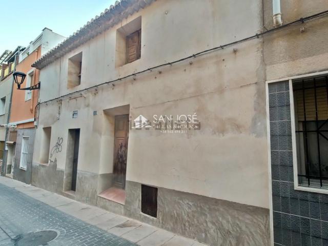 Casa en venta en el Vinalopó Mitjà / El Vinalopó Medio, Valencia