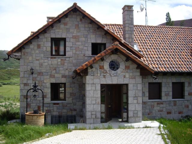 Casa en venta en Puebla De Lillo, Isoba Casa en venta en Puebla De Lillo, Isoba