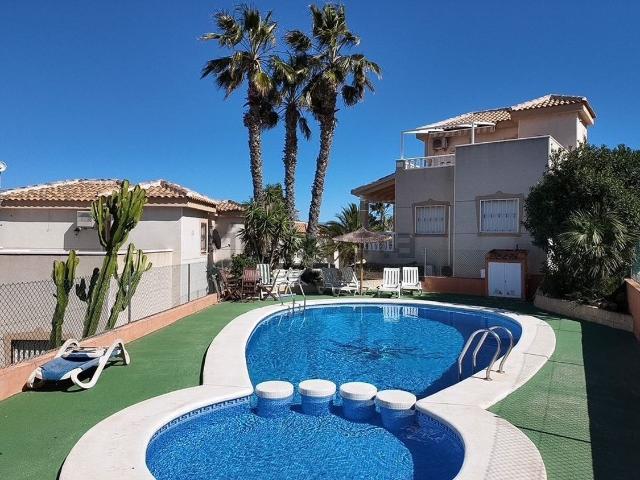 Casa en venta en el Baix Segura / La Vega Baja, Valencia
