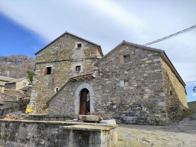 Casa en venta en Puértolas, Sobrarbe