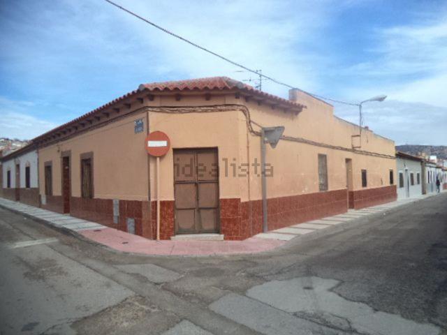 Casa en venta en Barriada Cañamares, Puertollano
