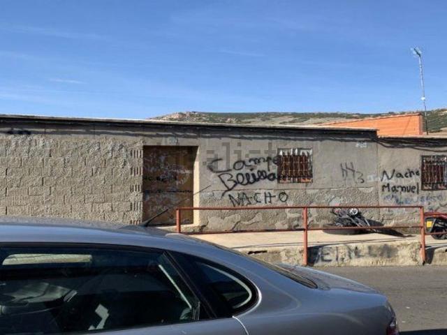 Casa en venta en Barriada El Carmen, Puertollano