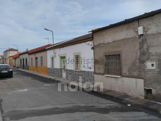 Casa en venta en Barriada Cañamares, Puertollano