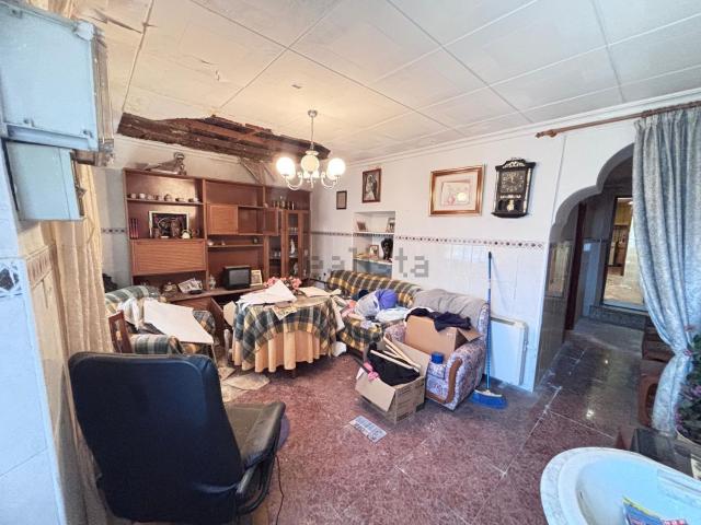 Casa en venta en Barriada Cañamares, Puertollano