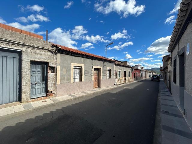 Casa en venta en Barriada Cañamares, Puertollano