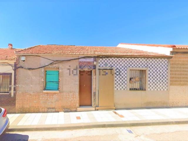Casa en venta en Barriada Cañamares, Puertollano