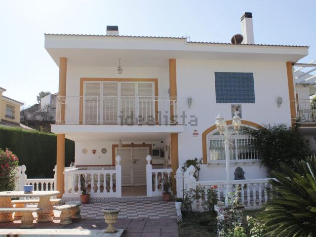 Casa en venta en Puerto de la Torre, Málaga-Costa del Sol