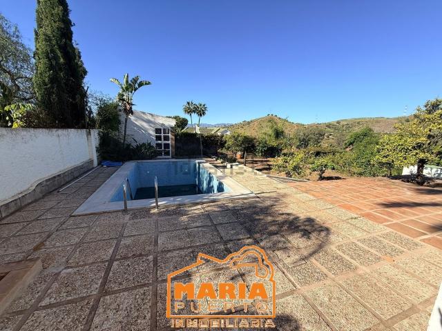 Casa en venta en Puerto de la Torre, Málaga-Costa del Sol