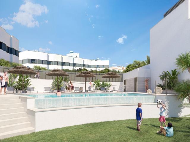 Casa en venta en Puerto de la Torre, Málaga-Costa del Sol