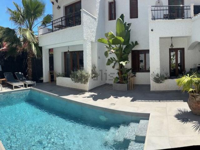 Casa en venta en Torrevieja, Residencial Vistaferris