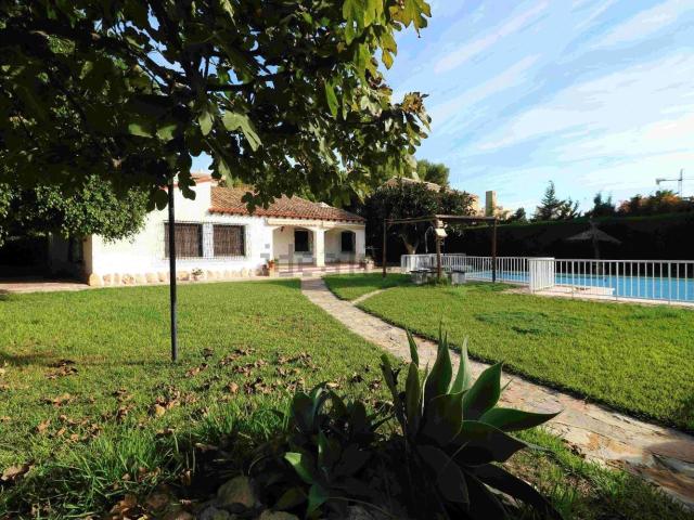 Casa en venta en Orihuela, Urbanización Punta Prima