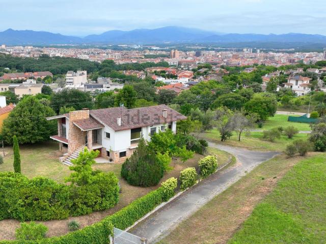 Casa en venta en Quart, Palol d'Onyar