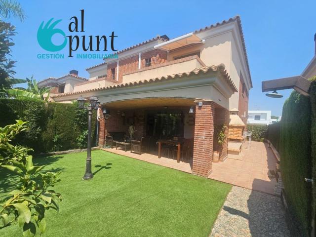 Casa en venta en Vilafortuny, Baix Camp