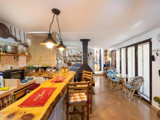Casa en venta en La Umbría, Quéntar
