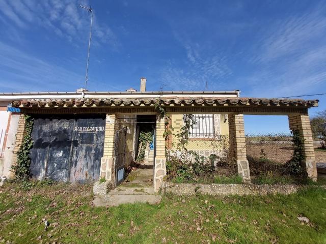 Casa en venta en Quiruelas De Vidriales, Castilla y León