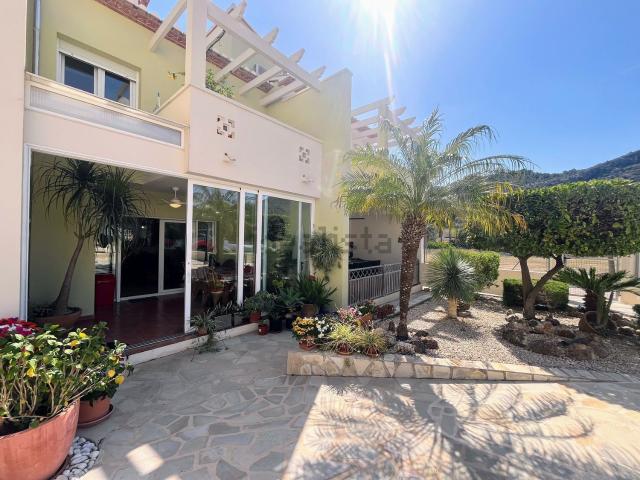 Casa en venta en la Marina Alta, Valencia