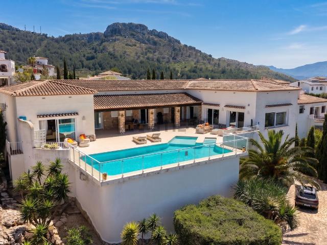 Casa en venta en les Marines, la Marina Alta