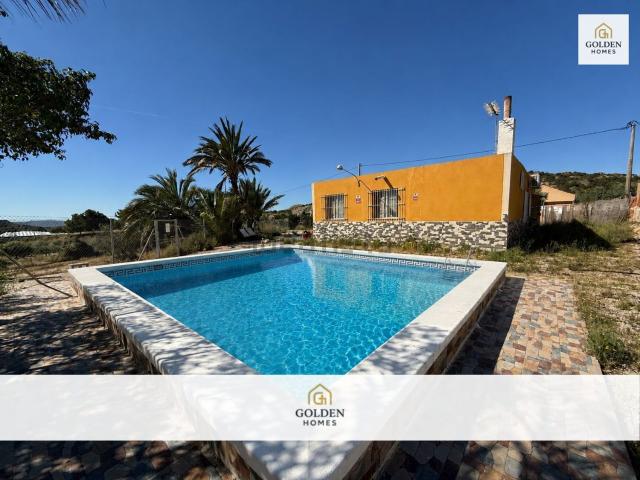 Casa en venta en Fontcalent, l'Alacantí