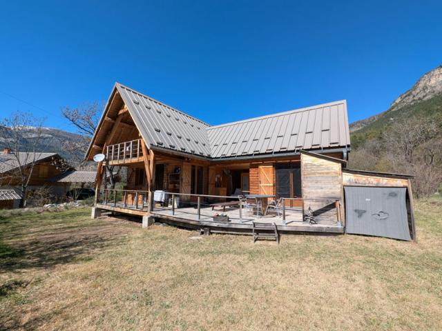 Maison vente à Castellane, Beauvezer