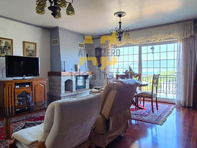 Casa en venta en Redondela, Vigo