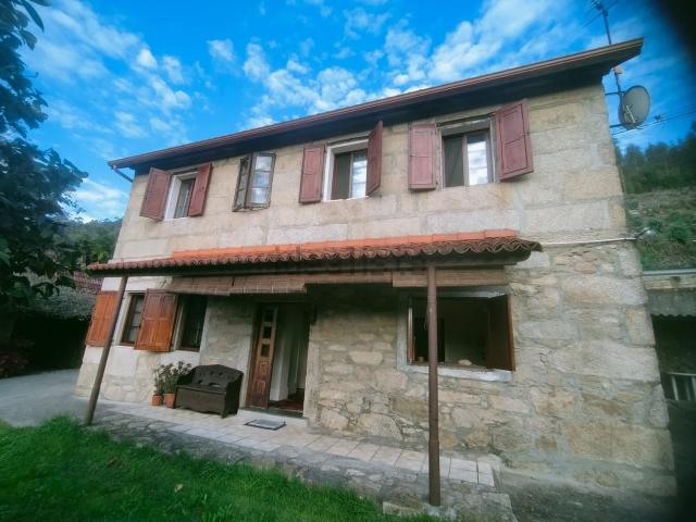 Casa en venta en Saxamonde, Vigo