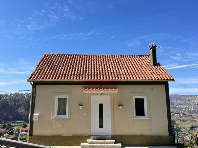 Casa en alquiler en Saxamonde, Vigo