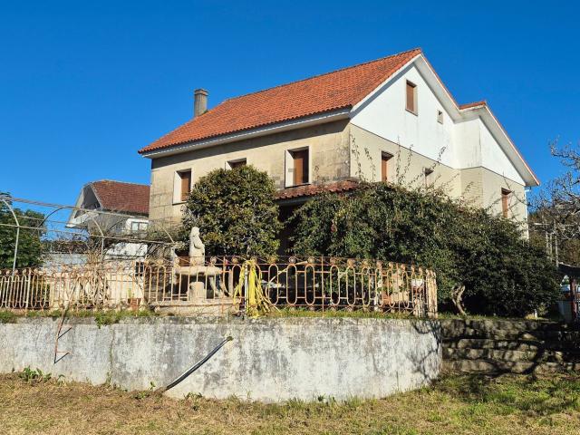 Casa en venta en Reboreda, Vigo