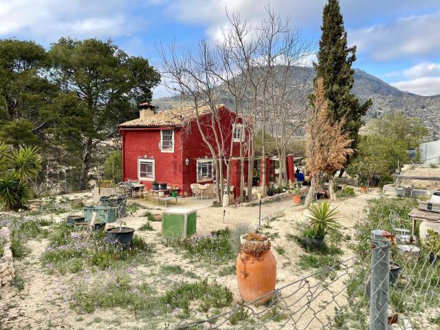Casa en venta en Relleu