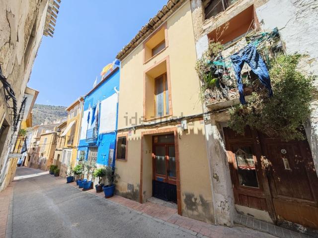 Casa en venta en Relleu