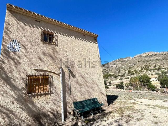 Casa en venta en Relleu