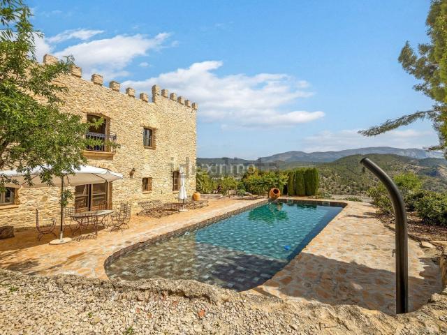Casa en venta en Relleu