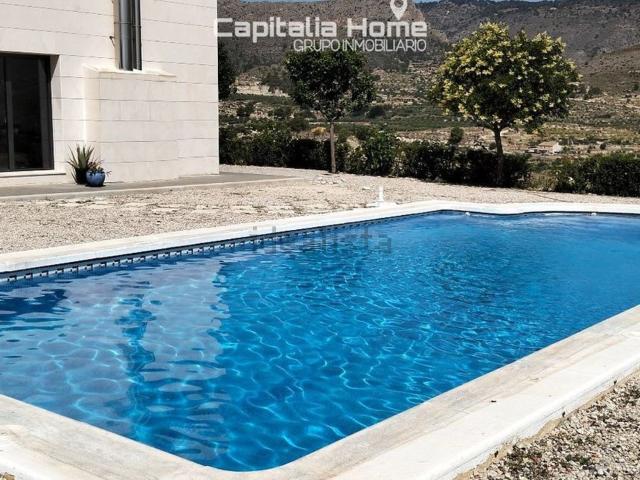 Casa en venta en la Marina Baixa, Valencia
