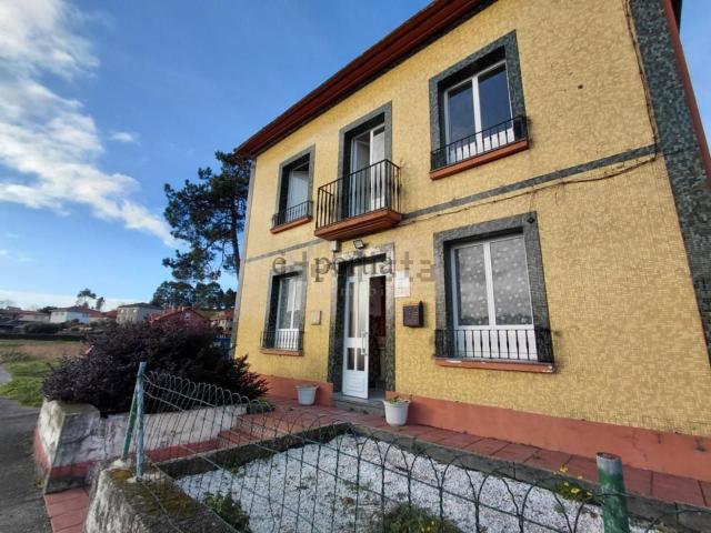 Casa en venta en Rianxo