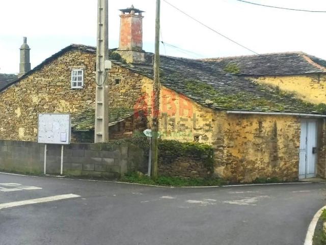 Casa en venta en O Barreiro, Ribadeo