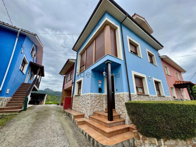 Casa en venta en Sardalla, Ribadesella