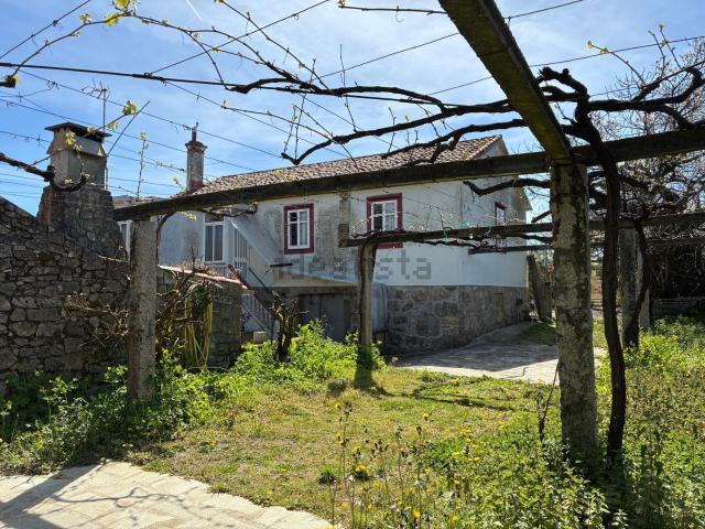 Casa en venta en Barrantes, O Salnés