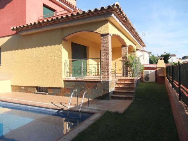 Casa en venta en Alt Empordà, Catalunya