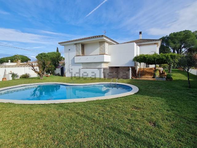 Casa en venta en L'escala