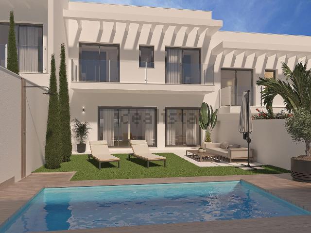 Casa en venta en Torre de Benagalbón, La Axarquía