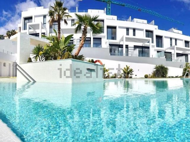 Casa en venta en Torre de Benagalbón, La Axarquía